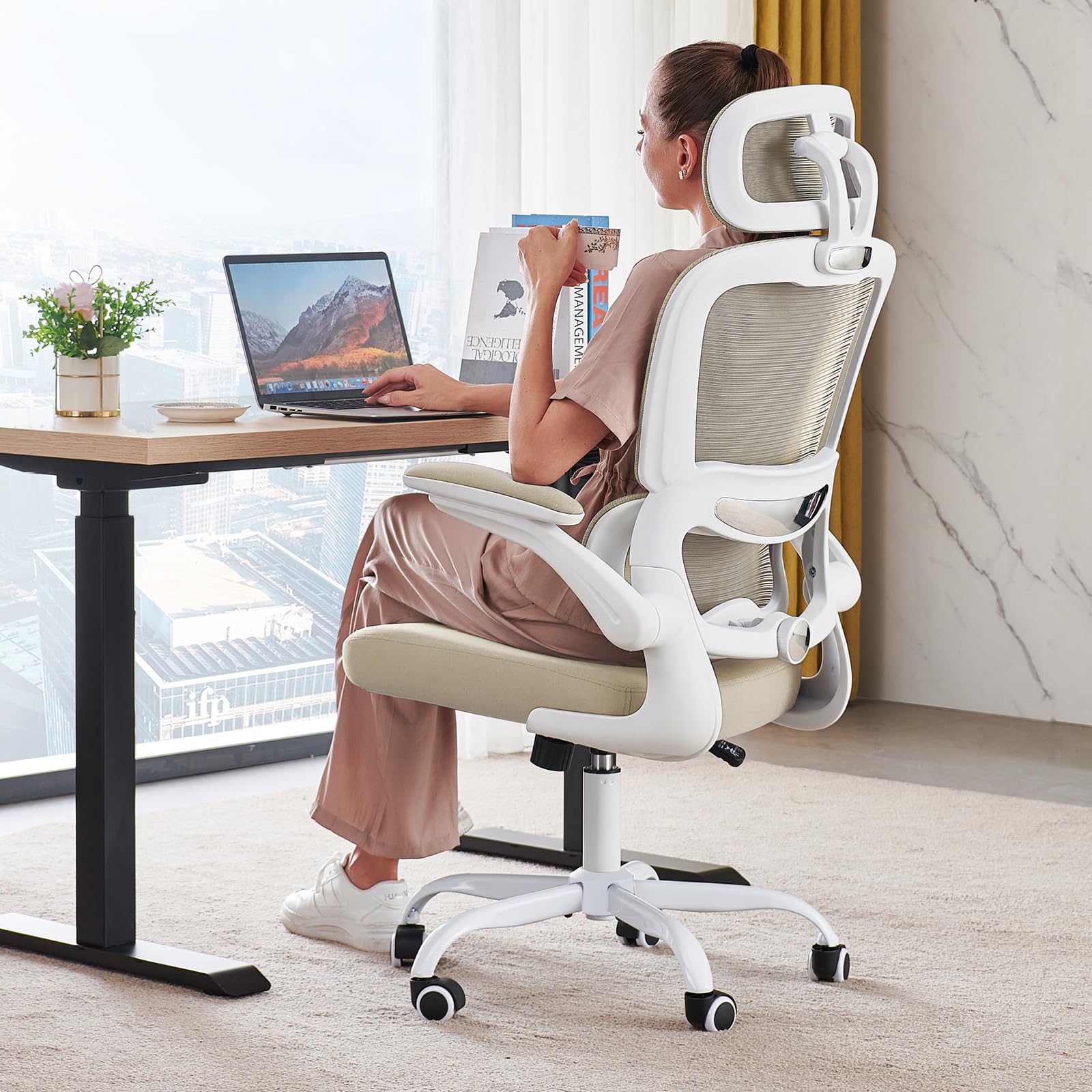 TRALT beige ergonomic mesh chair